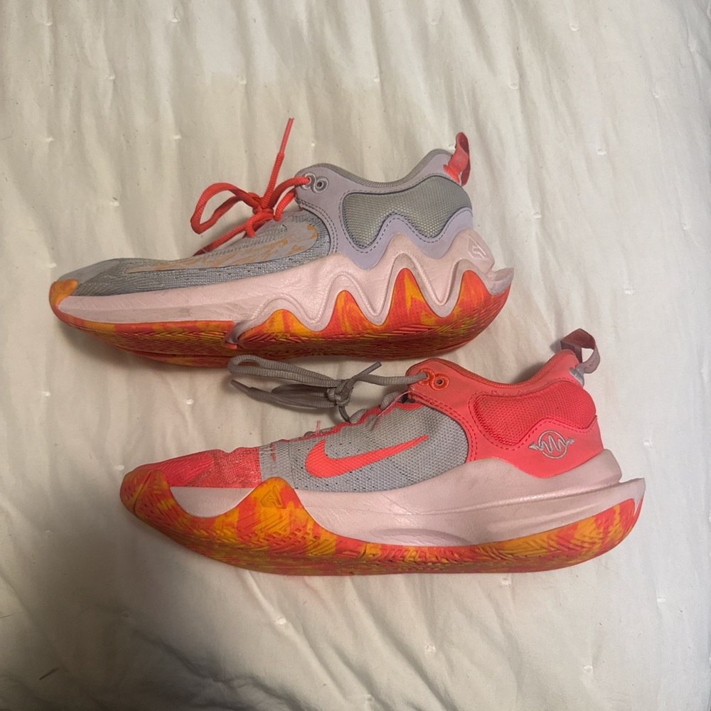 Giannis basketball shoes